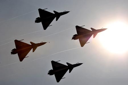 Những cuộc xuất kích ngăn chặn máy bay Trung Quốc gia tăng kể từ khi chính phủ Nhật Bản quyết định quốc hữu hóa quần đảo Senkaku trong tháng 9/2012.