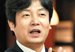 Nghệ sĩ piano Kim Cheol-woong Nghệ sĩ piano Kim Cheol-woong