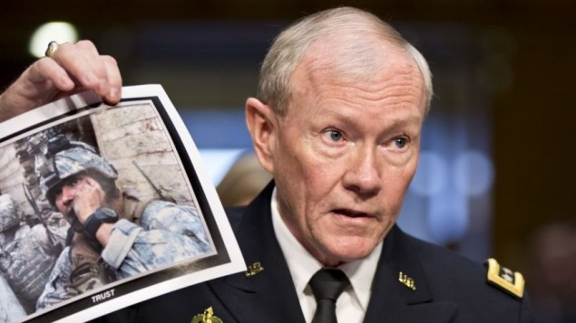 Tướng Martin Dempsey - Chủ tịch Hội đồng tham mưu trưởng liên quân Mỹ. Tướng Martin Dempsey - Chủ tịch Hội đồng tham mưu trưởng liên quân Mỹ.