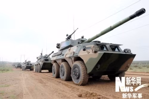 Xe tăng quân đội Trung Quốc tập trận tại Thẩm Dương, hình minh họa