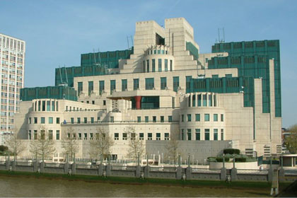 Trụ sở MI6 tại London. Trụ sở MI6 tại London.