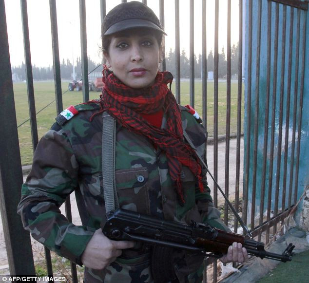 Họ là thành viên của một lực lượng bán quân sự có tên gọi là "Lionesses for National Defence", Họ là thành viên của một lực lượng bán quân sự có tên gọi là "Lionesses for National Defence",