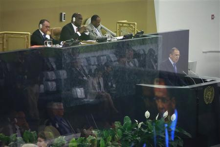 Cuộc bỏ phiếu đã chính thức diễn ra vào lúc 7 giò sáng ngày 28.9 theo giờ Hà Nội. Cuộc bỏ phiếu đã chính thức diễn ra vào lúc 7 giò sáng ngày 28.9 theo giờ Hà Nội.