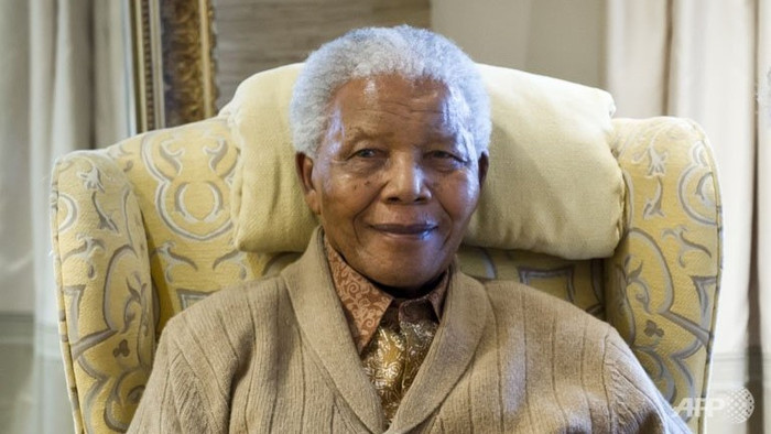 Cựu Tổng thống Nam Phi Nelson Mandela. Cựu Tổng thống Nam Phi Nelson Mandela.