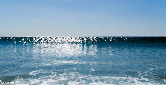 Mỹ và New Zealand bí mật phát triển bom "sóng thần" có khả năng phá hủy các thành phố ven biển. Mỹ và New Zealand bí mật phát triển bom "sóng thần" có khả năng phá hủy các thành phố ven biển.