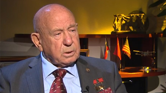 Ông Alexey Leonov ngày nay. Ông Alexey Leonov ngày nay.