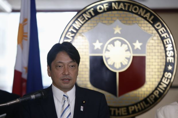 Bộ trưởng Quốc phòng Nhật Bản Itsunori Onodera. Bộ trưởng Quốc phòng Nhật Bản Itsunori Onodera.