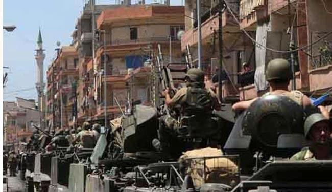 Quân chính phủ Syria ủng hộ Tổng thống Bashar al-Assad. Quân chính phủ Syria ủng hộ Tổng thống Bashar al-Assad.