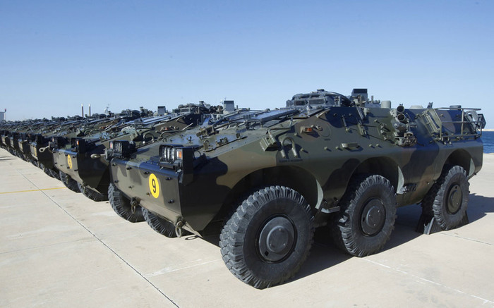 Xe quân sự Ý tặng Libya tại căn cứ Hải quân Tripoli ngày 6/2/2013. Xe quân sự Ý tặng Libya tại căn cứ Hải quân Tripoli ngày 6/2/2013.