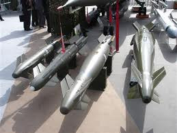 Mục tiêu của hợp đồng bán vũ khí bí mật là nhằm để đối phó với Iran.