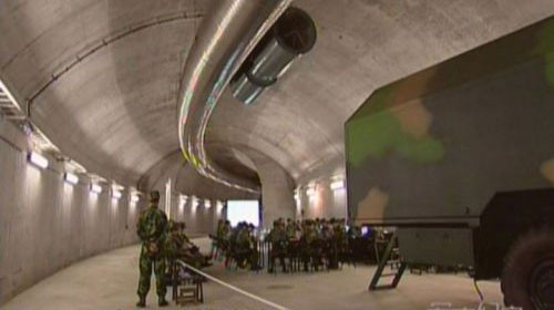 Hệ thống "Vạn lý trường thành ngầm" của Trung Quốc. Hệ thống "Vạn lý trường thành ngầm" của Trung Quốc.