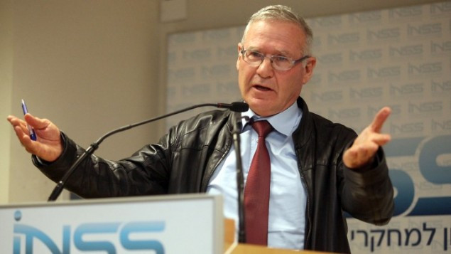 Tướng Amos Yadlin - cựu giám đốc tình báo quân đội Israel. Tướng Amos Yadlin - cựu giám đốc tình báo quân đội Israel.