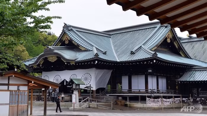 Đền Yasukuni. Đền Yasukuni.