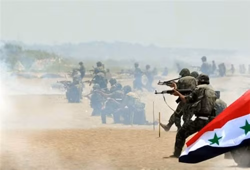 Quân đội Syria tiến vào nơi trú ẩn của phe nổi dậy tại Latakia. Quân đội Syria tiến vào nơi trú ẩn của phe nổi dậy tại Latakia.