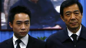 Hai cha con Bạc Hy Lai, Bạc Qua Qua