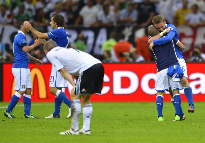 Chiến thắng bất ngờ nhưng xứng đáng của Italia. Chiến thắng bất ngờ nhưng xứng đáng của Italia.