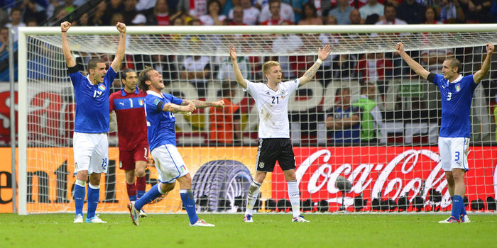 Chiến thắng bất ngờ nhưng xứng đáng của Italia. Chiến thắng bất ngờ nhưng xứng đáng của Italia.