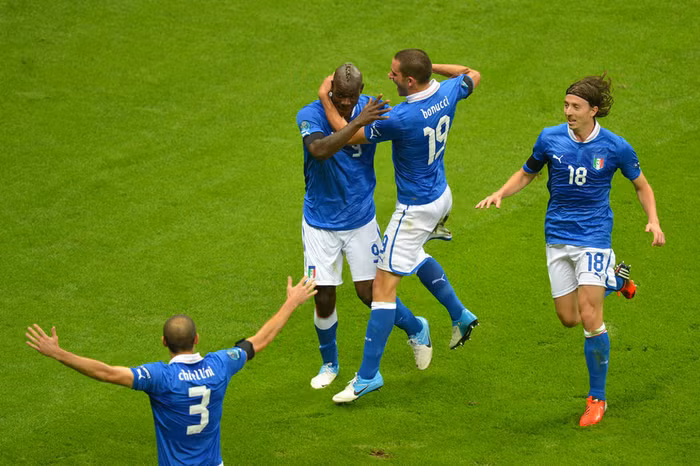 Chiến thắng bất ngờ nhưng xứng đáng của Italia.