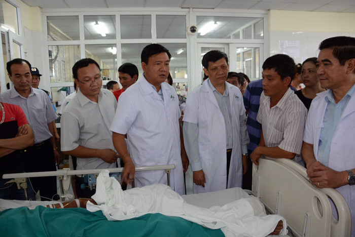 Cứu bằng được người bị thương, hạn chế thấp nhất thiệt hại về người ảnh 2 Cứu bằng được người bị thương, hạn chế thấp nhất thiệt hại về người ảnh 2