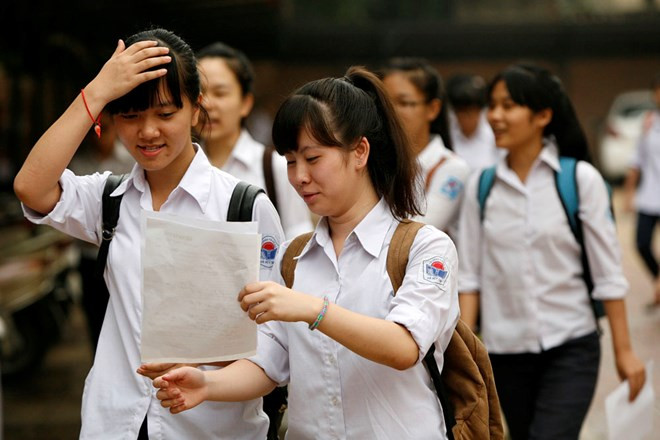 Đừng để học sinh chịu hậu quả thay cho việc làm của người lớn ảnh 2 Đừng để học sinh chịu hậu quả thay cho việc làm của người lớn ảnh 2