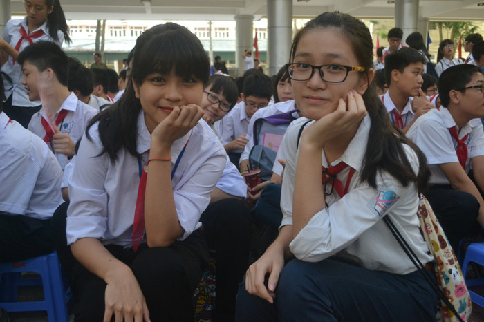 Ngập tràn sắc cờ hoa ngày toàn dân đưa trẻ tới trường ảnh 13 Ngập tràn sắc cờ hoa ngày toàn dân đưa trẻ tới trường ảnh 13