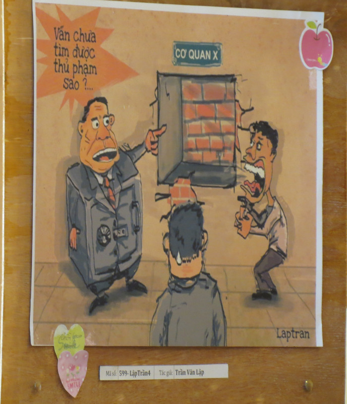 Tranh biếm họa báo chí: Nghiêng ngả chuyện đời qua từng nét vẽ ảnh 4 Tranh biếm họa báo chí: Nghiêng ngả chuyện đời qua từng nét vẽ ảnh 4