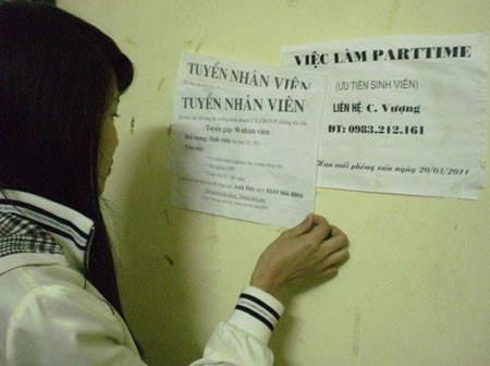 Không khó để tìm thấy những thông tin tuyển dụng như thế này. (Ảnh minh họa). Nguồn: internet Không khó để tìm thấy những thông tin tuyển dụng như thế này. (Ảnh minh họa). Nguồn: internet