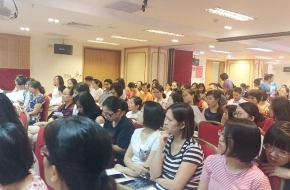 Buổi hội thảo nhận được đông đảo sự quan tâm, lắng nghe của mọi người. (Ảnh: Ngọc Bích)