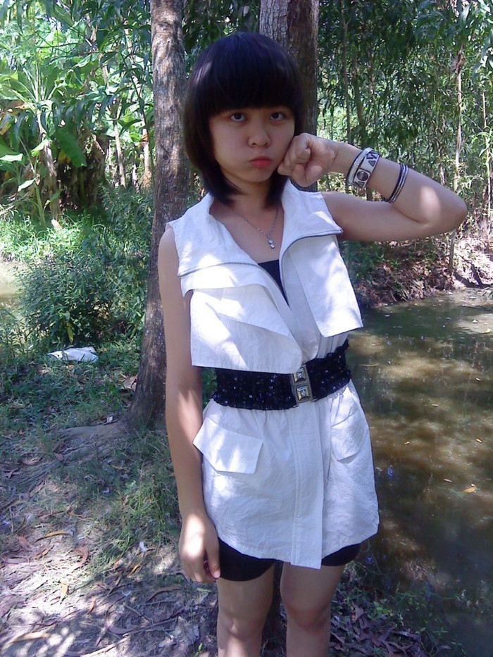 Mình rất thích hát, du lịch, thích khám phá ra những điều mới lạ, ghét nhất là nói dối,mình yêu thích cái đẹp Mình rất thích hát, du lịch, thích khám phá ra những điều mới lạ, ghét nhất là nói dối,mình yêu thích cái đẹp