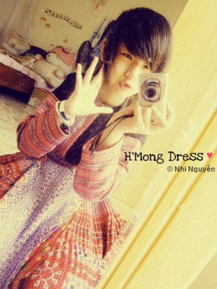 Nhi thích nghe nhạc, đọc sách, chụp ảnh