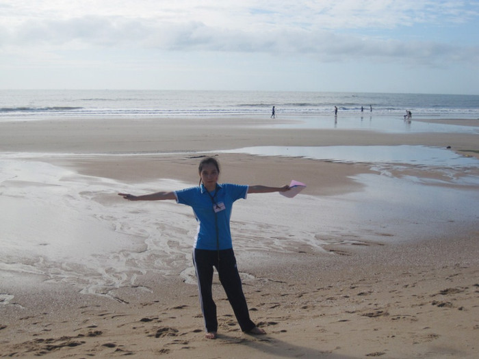 Dung là một người hòa đồng,vui vẻ và rất có cá tính.