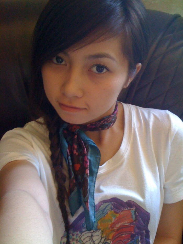 Vy rất mong nhận đươc sự ủng hộ của mọi người...