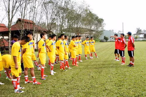 Các tuyển thủ U.21 Báo Thanh Niên Việt Nam đang đóng quân tại Gia Lai.