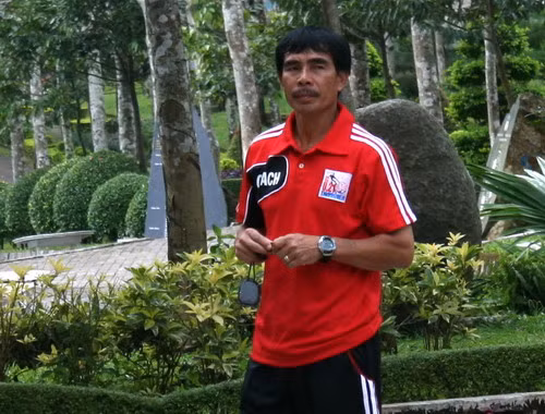 HLV Đinh Văn Dũng có nhiều năm làm việc với đội U.21.