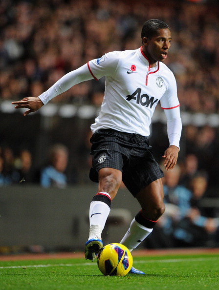 Antonio Valencia cũng hưởng 60.000 bảng/tuần.