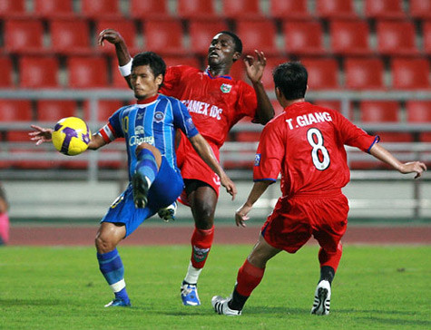 B.Bình Dương sẽ dự giải tứ hùng tại Thái Lan. B.Bình Dương sẽ dự giải tứ hùng tại Thái Lan.