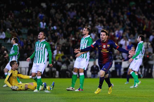 Đêm qua, Messi đã xác lập cột mốc mới trong lịch sử bóng đá thế giới. Đêm qua, Messi đã xác lập cột mốc mới trong lịch sử bóng đá thế giới.