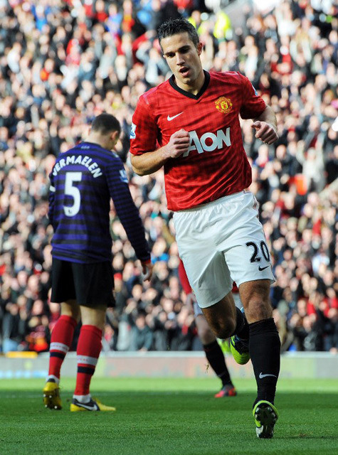 Van Persie thích nghi nhanh chóng với M.U. Van Persie thích nghi nhanh chóng với M.U.