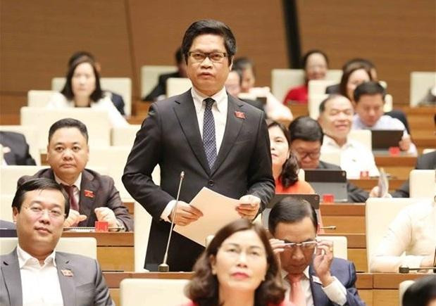 Đại biểu Quốc hội tỉnh Thái Bình - ông Vũ Tiến Lộc phát biểu. (Ảnh: Phương Hoa/TTXVN)