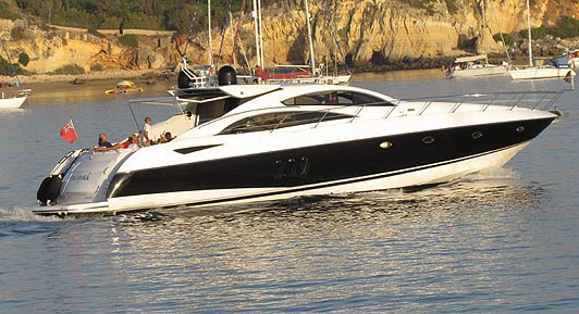 Chiếc du thuyền đầy tiện nghi mà John Terry thuê với giá 13.000 bảng Chiếc du thuyền đầy tiện nghi mà John Terry thuê với giá 13.000 bảng