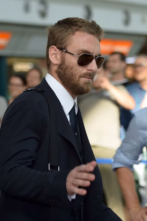 Daniele de Rossi dường như vẫn chưa nguôi nỗi buồn thất bại trong trận chung kết.