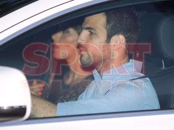 Fabregas và bạn gái Fabregas và bạn gái