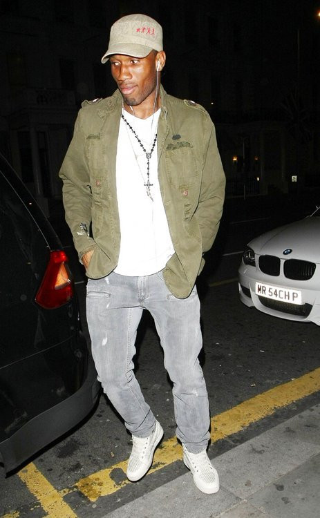 Tiền đạo người Bờ Biển Ngà đã đến hộp đêm Boujis để ăn mừng chức vô địch Champions League cùng các đồng đội ở Chelsea Tiền đạo người Bờ Biển Ngà đã đến hộp đêm Boujis để ăn mừng chức vô địch Champions League cùng các đồng đội ở Chelsea