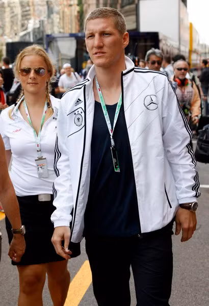 Tiền vệ Schweinsteiger Tiền vệ Schweinsteiger