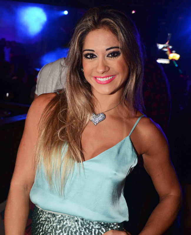 Mayra Cardi - bạn gái của tiền đạo Neymar Mayra Cardi - bạn gái của tiền đạo Neymar