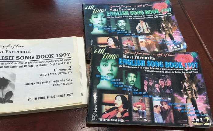 All Time Most Favourite English Song Book 1997 – (Tuyển tập 600 ca khúc tiếng Anh yêu thích nhất mọi thời đại).
