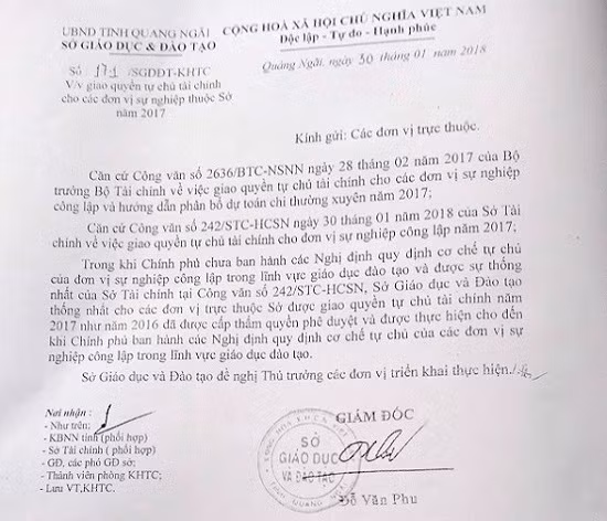 Cả trăm thầy cô Trường Đống Đa mòn mỏi chờ tiền tết ảnh 2