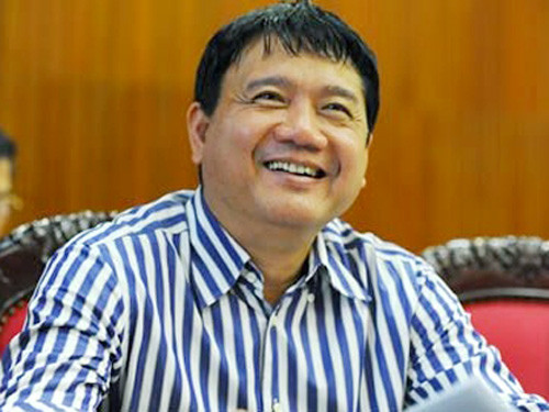 Những chuyển biến tích cực của ngành giao thông thời gian gần đây có dấu ấn đậm nét của Bộ trưởng Đinh La Thăng. Những chuyển biến tích cực của ngành giao thông thời gian gần đây có dấu ấn đậm nét của Bộ trưởng Đinh La Thăng.