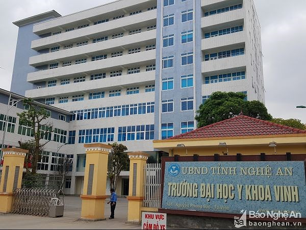 Trường Đại học Y khoa Vinh. Ảnh đăng trên Báo Nghệ An. Trường Đại học Y khoa Vinh. Ảnh đăng trên Báo Nghệ An.