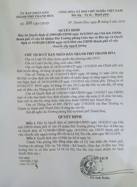 Bà Lê Thị Thu Hà cùng nhiều cán bộ khác bị hủy quyết định bổ nhiệm. Ảnh của Xuân Quang.